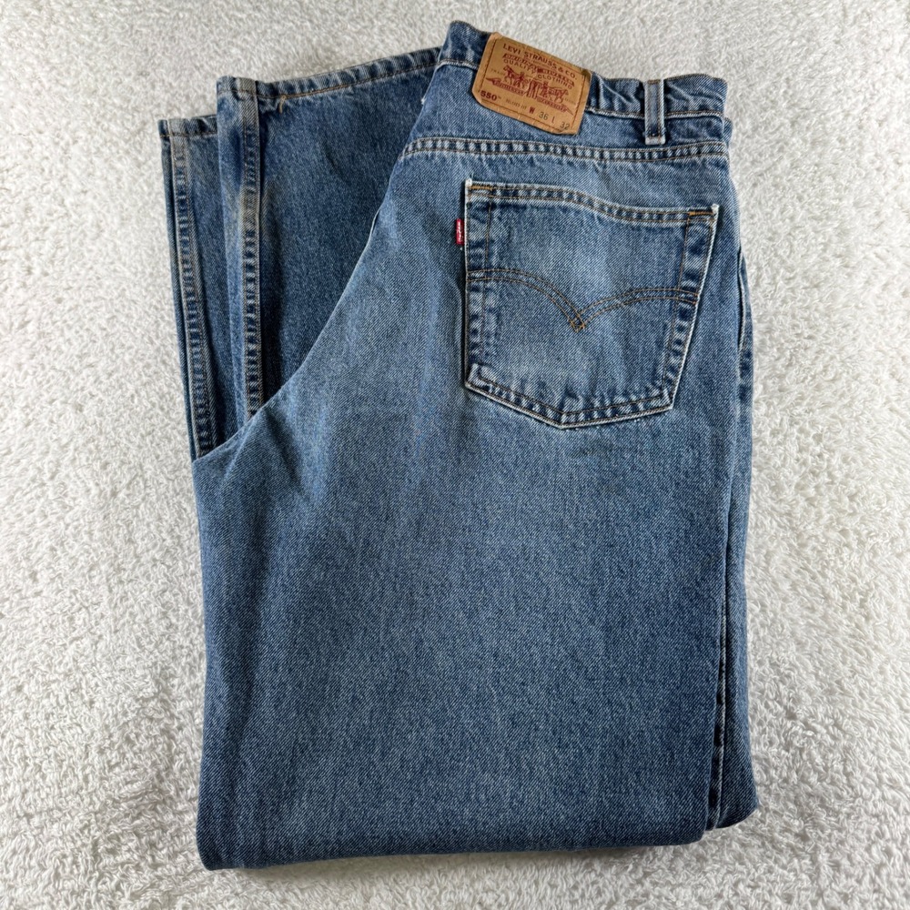 Vintage Made in USA Levis‎ 550 Relaxed Fit Straight Mens Tag 36x32 Medium Denim